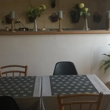 Une A La Campagne Oda ve Kahvaltı *